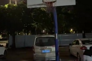 马德里竞技vs赫塔菲直播在线观看_马德里竞技vs赫塔菲回放免费_马德里竞技vs赫塔菲直播在线观看高清卧槽，哥们你手臂这么长啊？刘备的臂展也不过如此吧